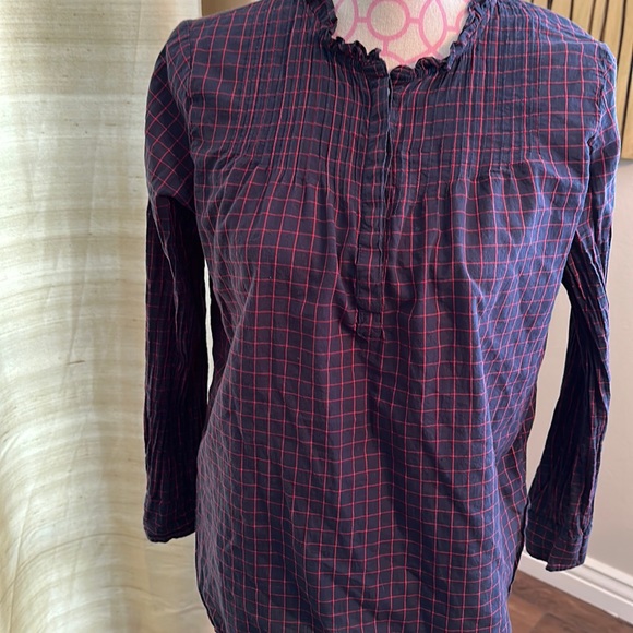 JCrew Mercantile size to lightweight cotton top long sleeve ruffled neck - Picture 1 of 4